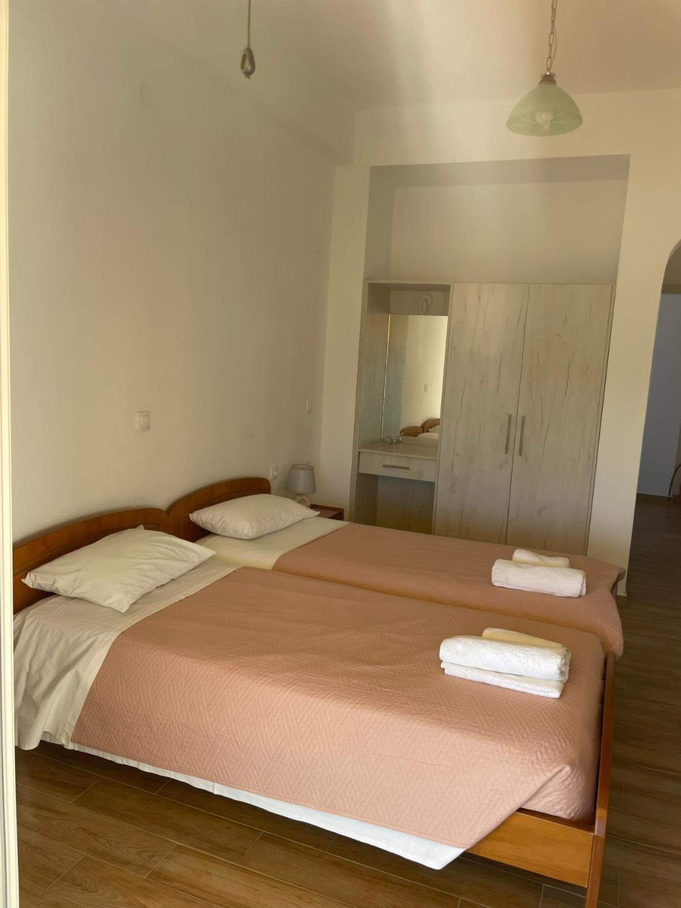 Nafsika Apartments Agios Georgios Pagon Eksteriør bilde