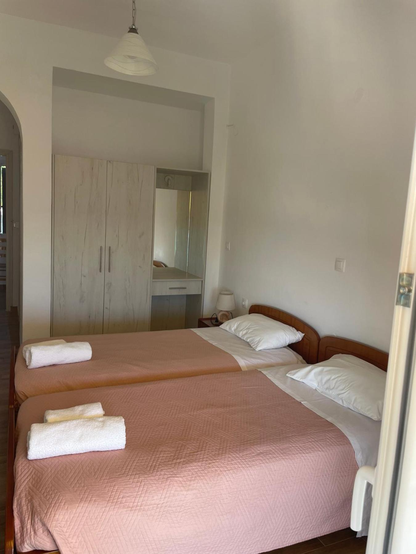 Nafsika Apartments Agios Georgios Pagon Eksteriør bilde