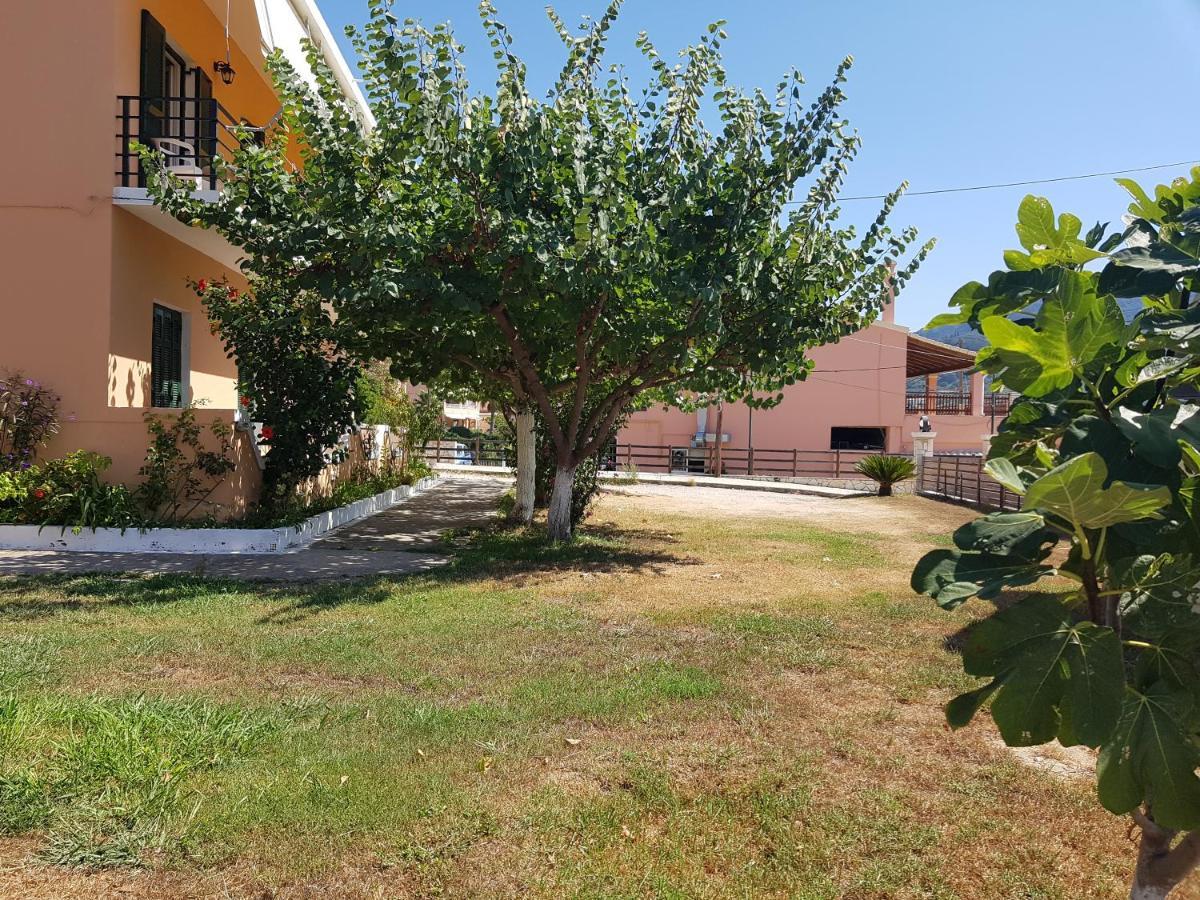 Nafsika Apartments Agios Georgios Pagon Eksteriør bilde